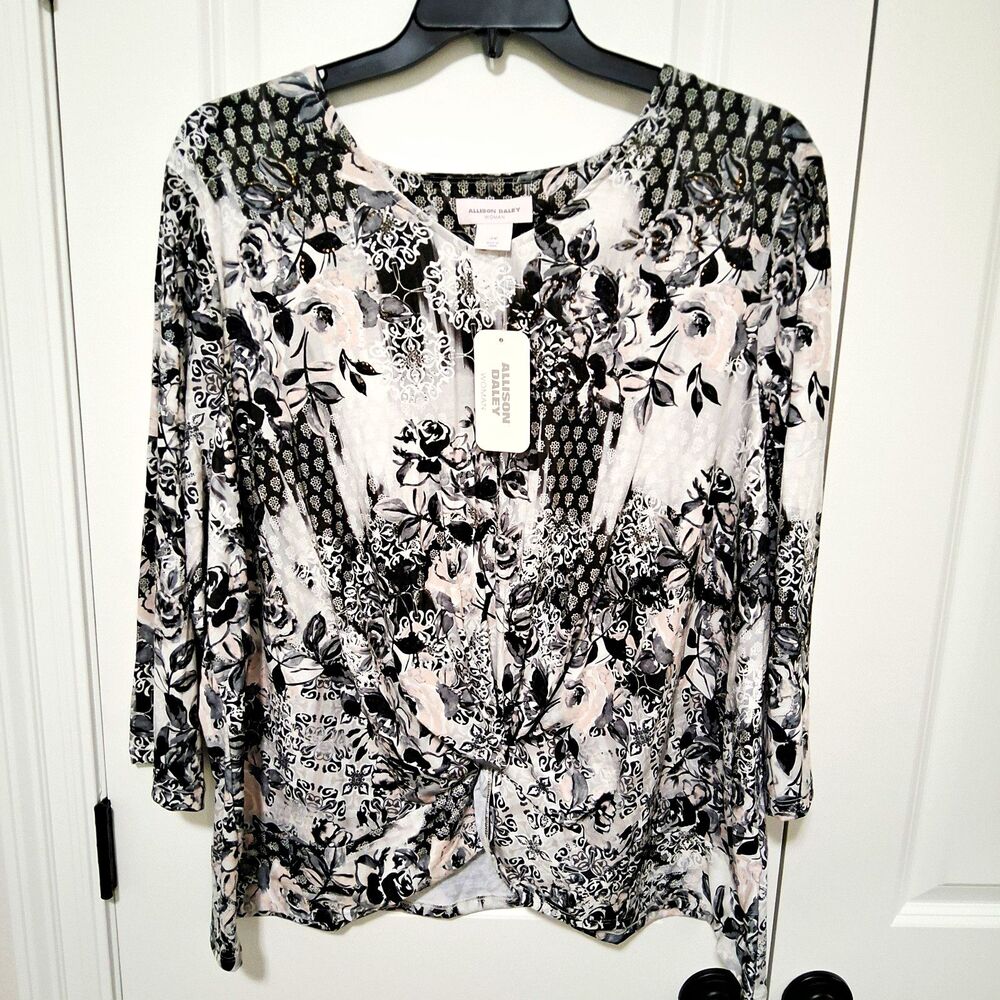 Allison Daley Woman Plus Size 3X Floral Rhinestone 3/4 Sleeve Twist Hem Top NWT